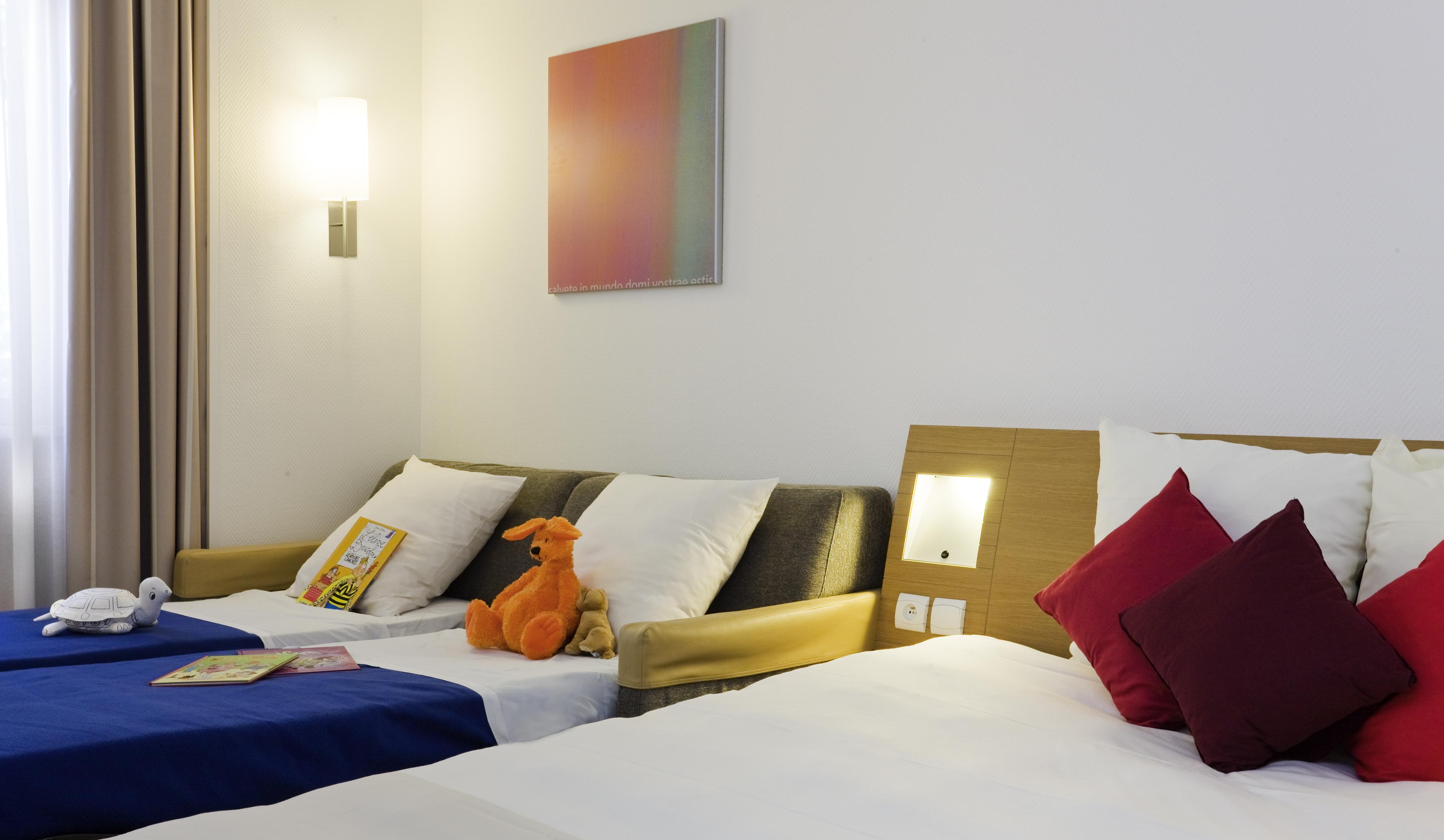 Novotel Paris La Defense Esplanade Hotel Courbevoie